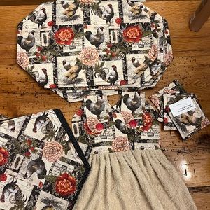 Rooster/chicken placemat/runner/dish towel/coaster set (brand new)